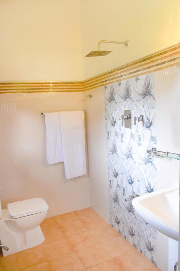 Rock Edge Residence Kandy Luaran gambar