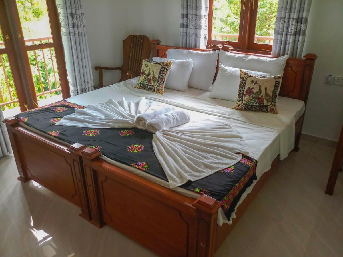 Rock Edge Residence Kandy Luaran gambar